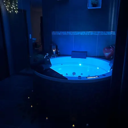 Le Cocoon - Romantique * Sernhac